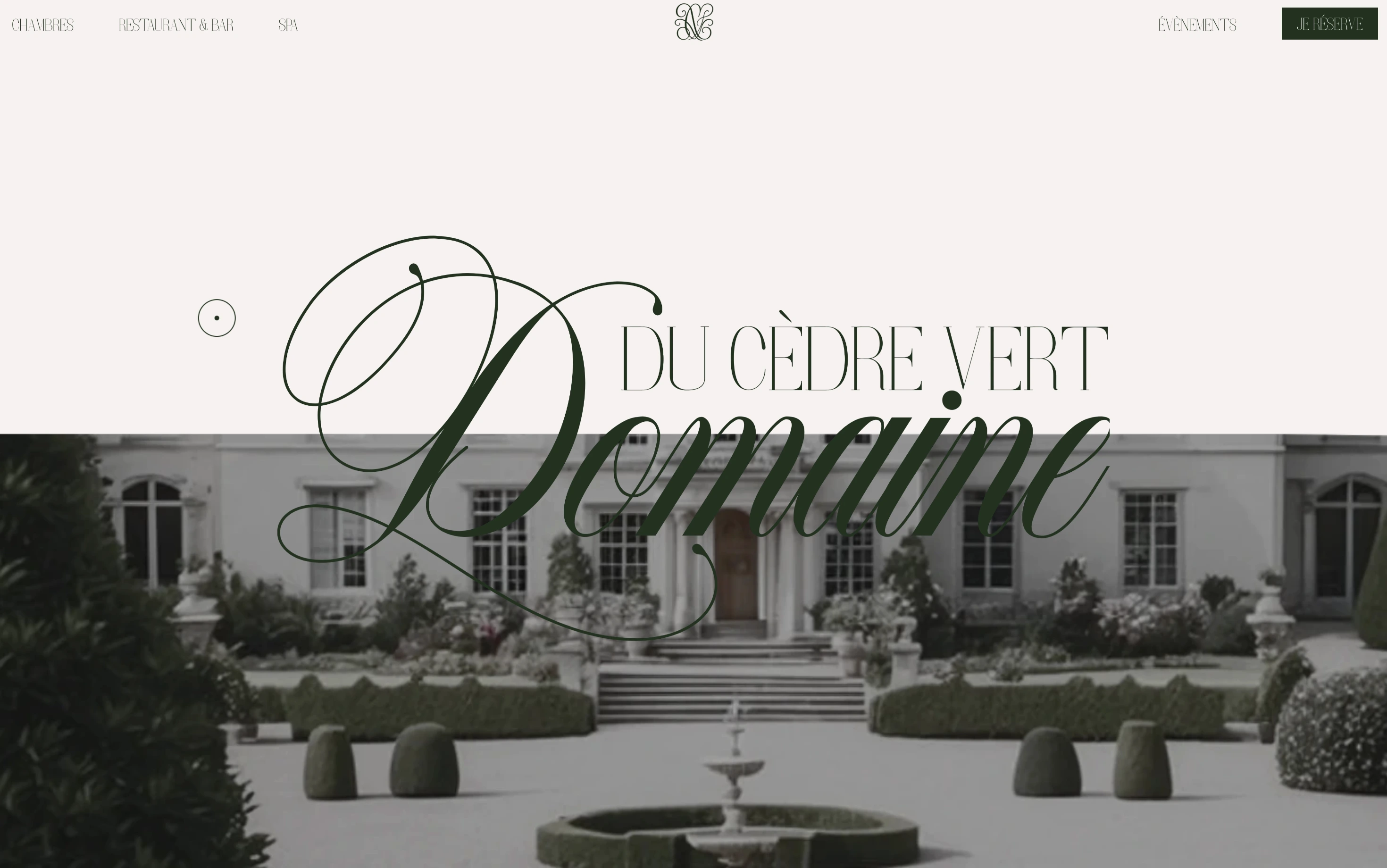 a screenshot of a part 1 of Domaine du Cèdre vert's website